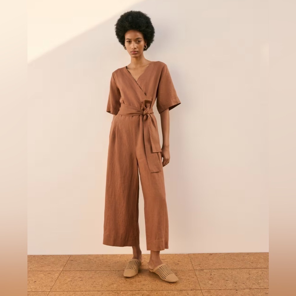 Everlane The Linen Cross-Front Jumpsuit. Size 6